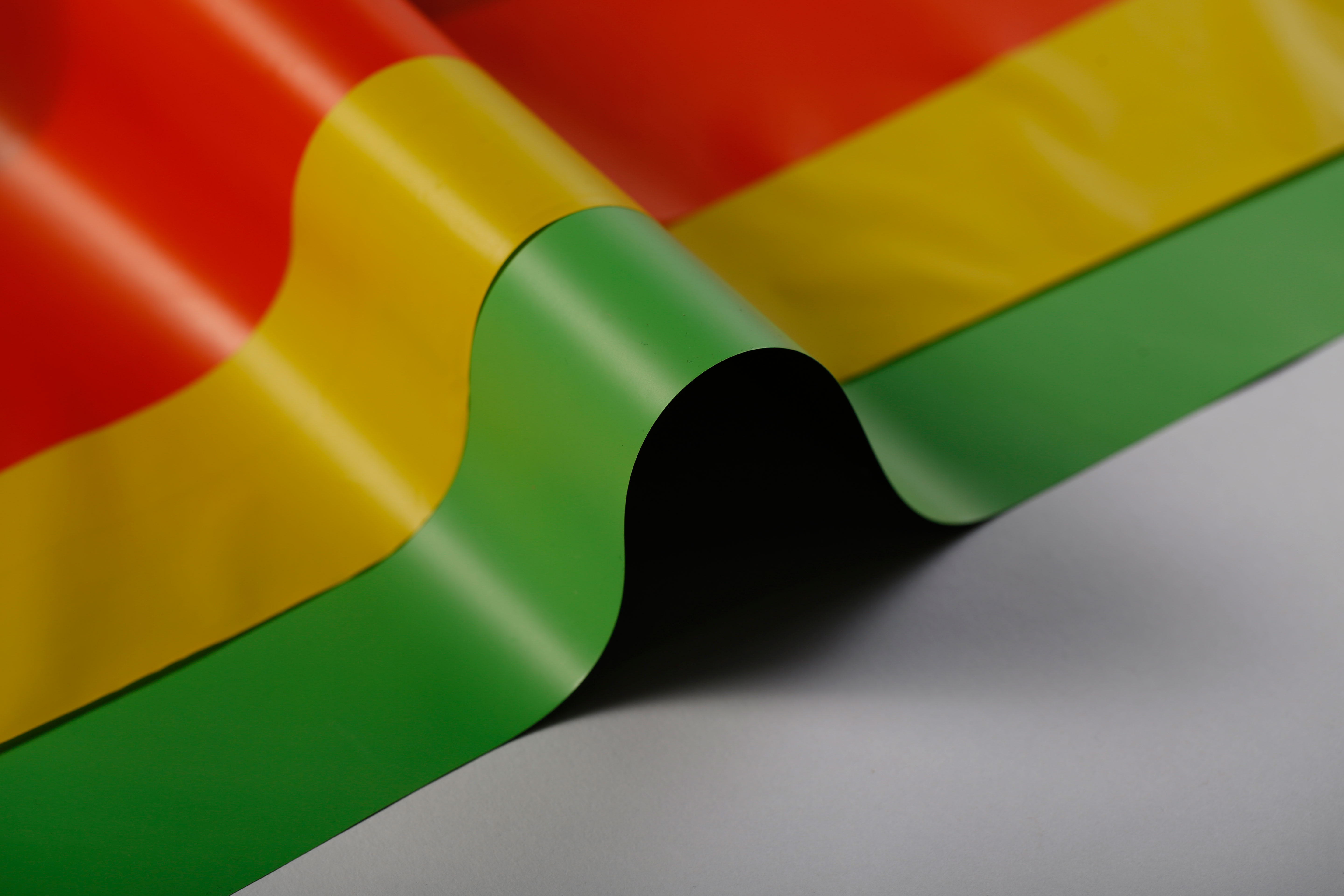 cross laminated film